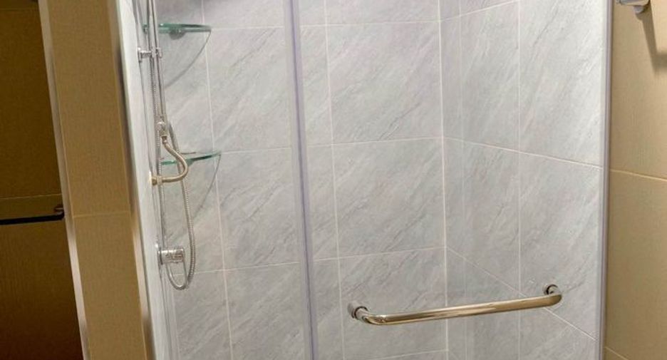For rent 1 bed condo in Dusit, Bangkok