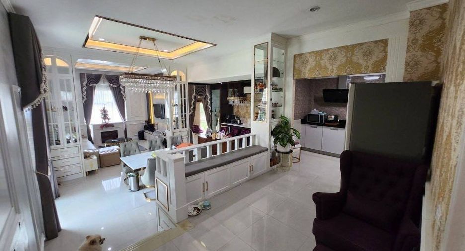For rent 4 bedrooms house in Don Mueang, Bangkok