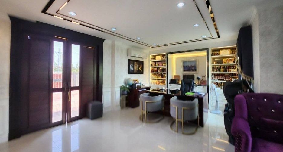 For rent 4 bedrooms house in Don Mueang, Bangkok