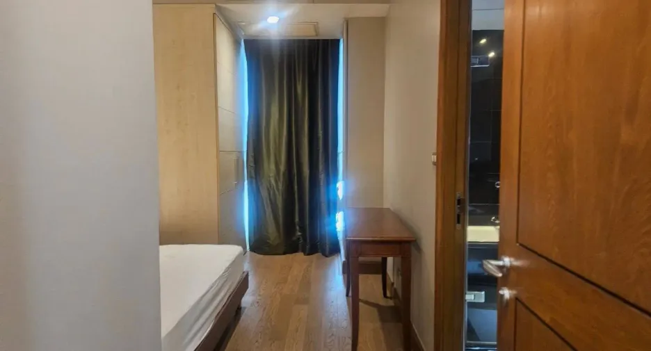 For rent 1 bed condo in Sathon, Bangkok