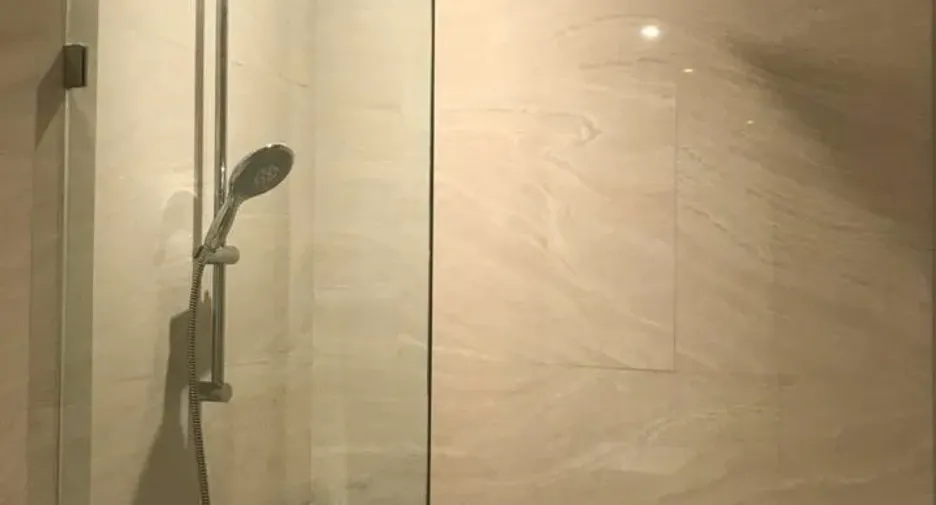 For rent 2 bedrooms condo in Bang Rak, Bangkok