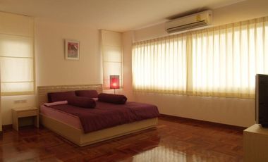 For rent 1 bed condo in Yan Nawa, Bangkok