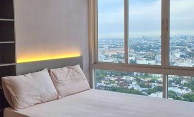 For rent 2 bedrooms condo in Phra Khanong, Bangkok