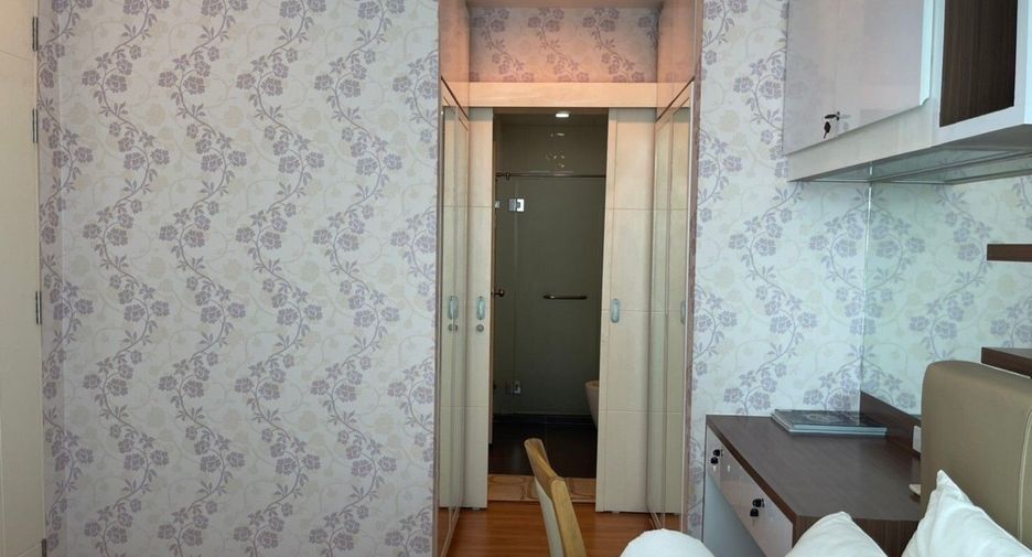 Condo en alquiler de 1 habitaciones en Bang Rak, Bangkok
