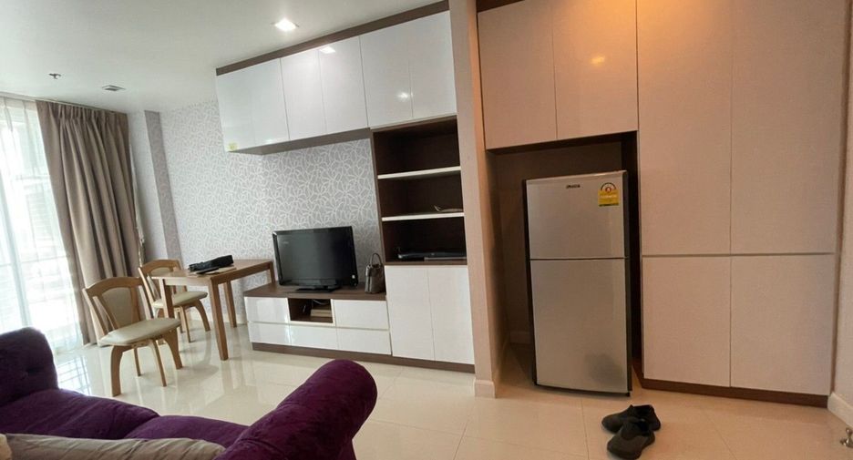 For rent 1 bed condo in Bang Rak, Bangkok