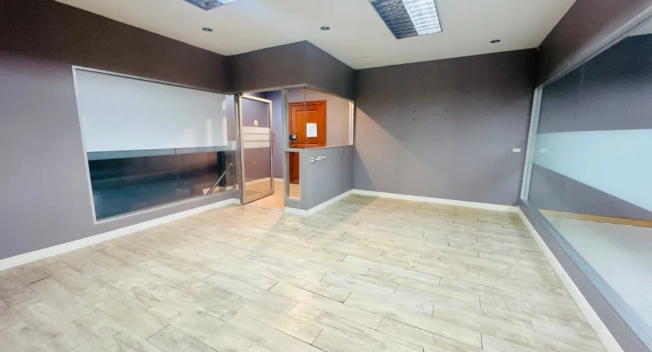For rent 7 bedrooms condo in Wang Thonglang, Bangkok