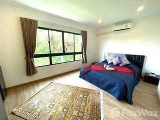 Reihenhaus zur Miete mit 3 Zimmer in Saphan Sung, Bangkok