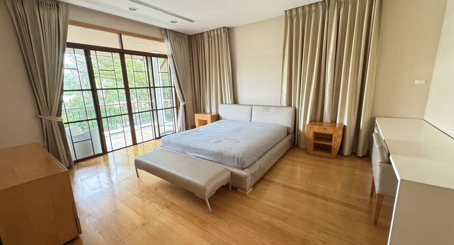 For rent 3 bedrooms house in Suan Luang, Bangkok