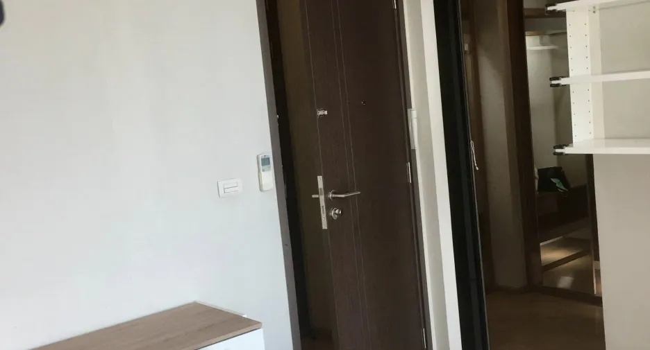 Wohnung zur Miete mit 2 Zimmer in Pathum Wan, Bangkok