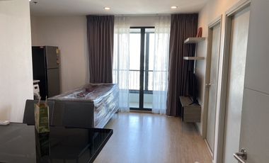 Condo en alquiler de 2 habitaciones en Thon Buri, Bangkok