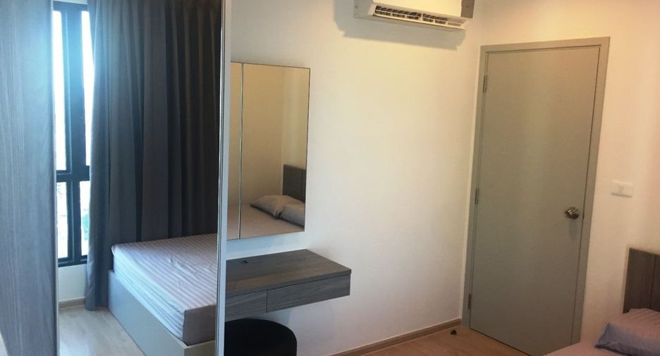 For rent 2 bedrooms condo in Thon Buri, Bangkok