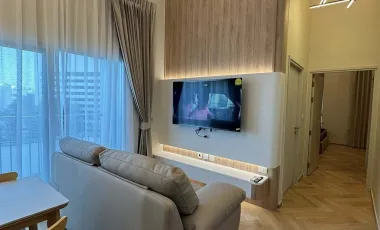 For rent 2 bedrooms condo in Huai Khwang, Bangkok