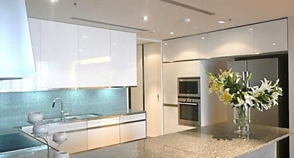 ให้เช่า 2 ห้องนอน คอนโด ใน สาทร, กรุงเทพฯ