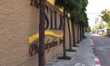 For rent 2 bedrooms condo in Phaya Thai, Bangkok