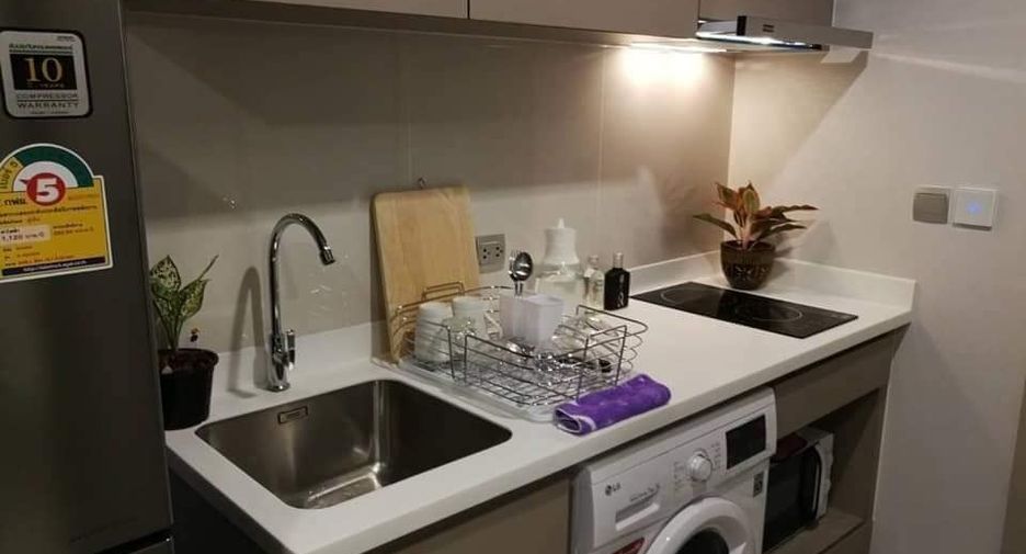 Wohnung zur Miete mit Studio in Chatuchak, Bangkok