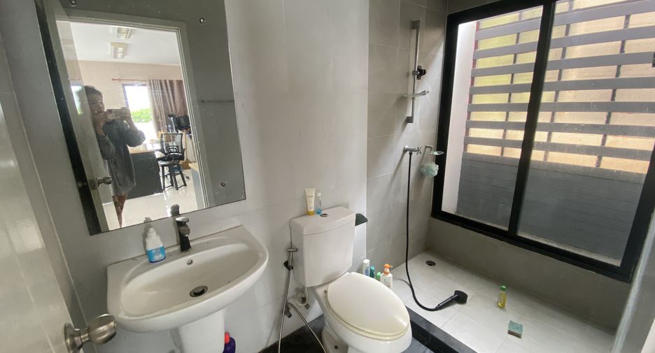 For rent 3 bedrooms house in Prawet, Bangkok