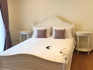For rent 3 bedrooms condo in Sathon, Bangkok