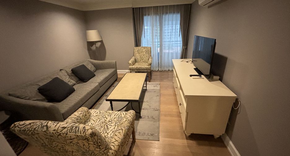 Condo en alquiler de 3 habitaciones en Khlong Toei, Bangkok