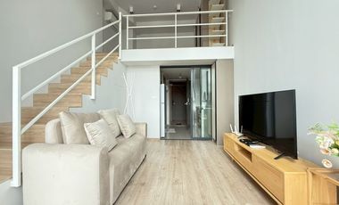 Condo en alquiler de 1 habitaciones en Huai Khwang, Bangkok