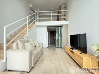 Wohnung zur Miete mit 1 Zimmer in Huai Khwang, Bangkok