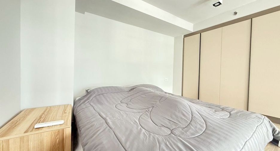 Wohnung zur Miete mit 1 Zimmer in Huai Khwang, Bangkok