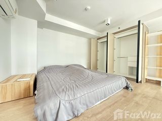 Wohnung zur Miete mit 1 Zimmer in Huai Khwang, Bangkok