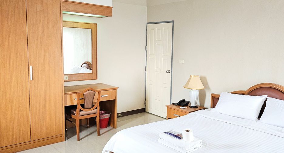 For rent 2 bedrooms apartment in Suan Luang, Bangkok