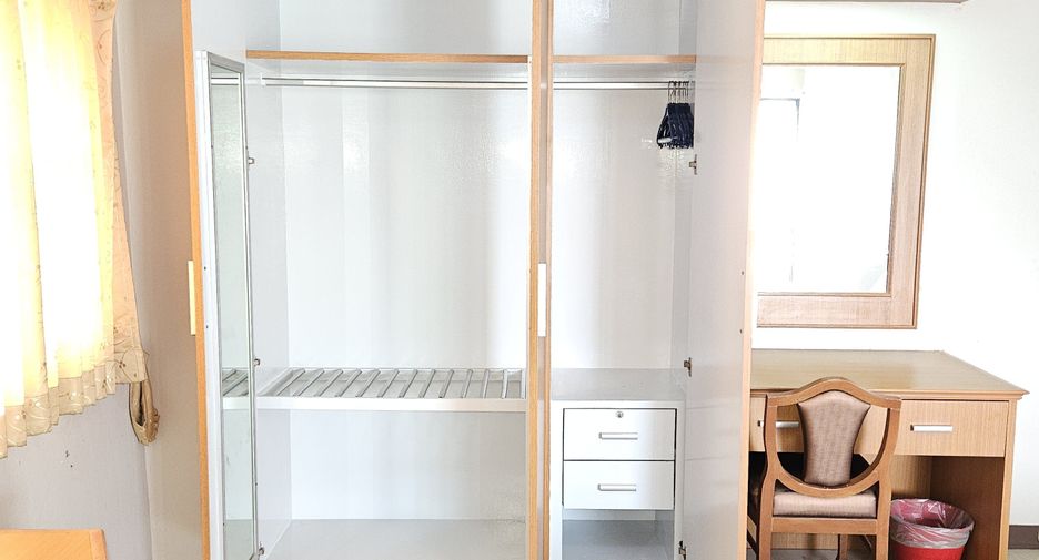 For rent 2 bedrooms apartment in Suan Luang, Bangkok