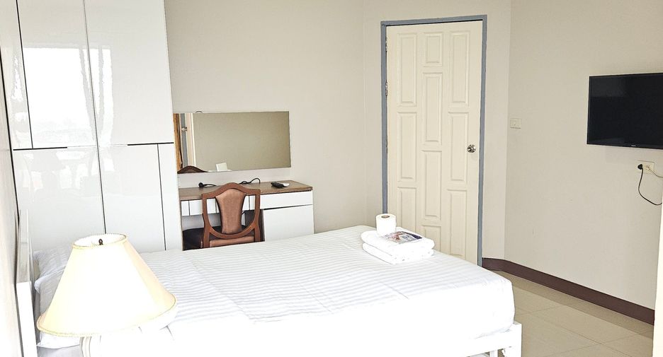 For rent 2 bedrooms apartment in Suan Luang, Bangkok