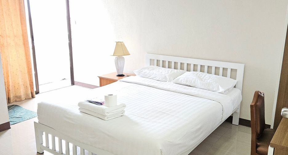 For rent 2 bedrooms apartment in Suan Luang, Bangkok