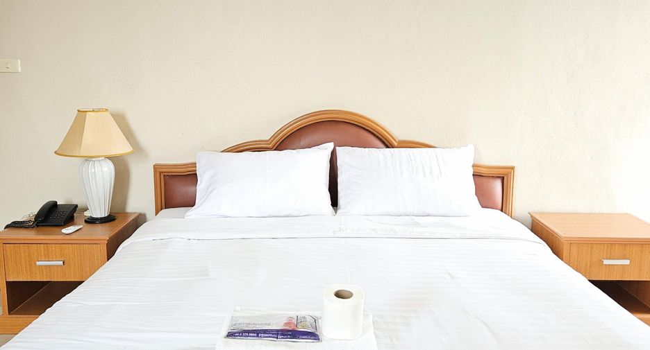 For rent 2 bedrooms apartment in Suan Luang, Bangkok