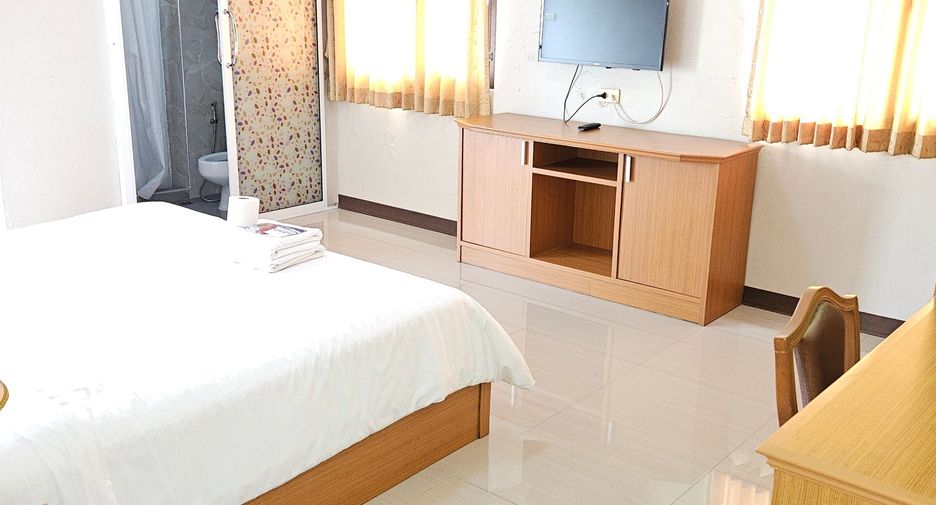 For rent 2 bedrooms apartment in Suan Luang, Bangkok