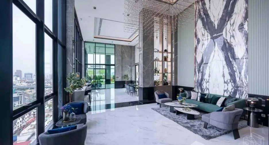 For rent 1 bed condo in Phaya Thai, Bangkok