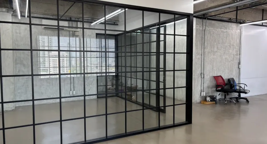 For rent office in Khlong Toei, Bangkok