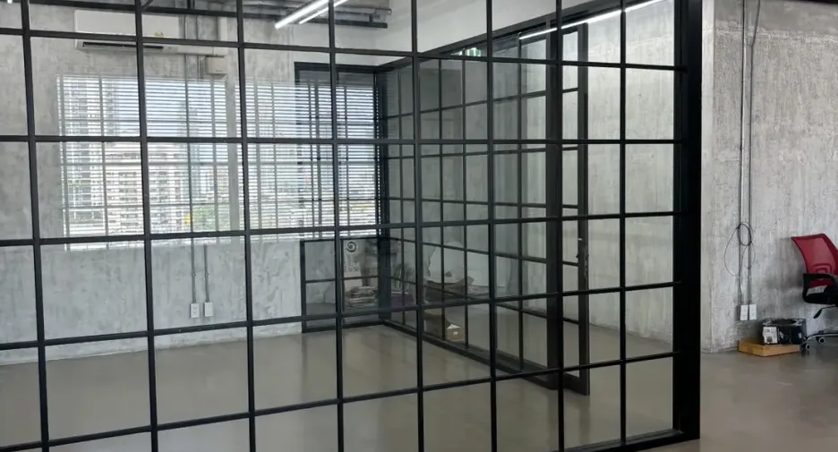For rent office in Khlong Toei, Bangkok