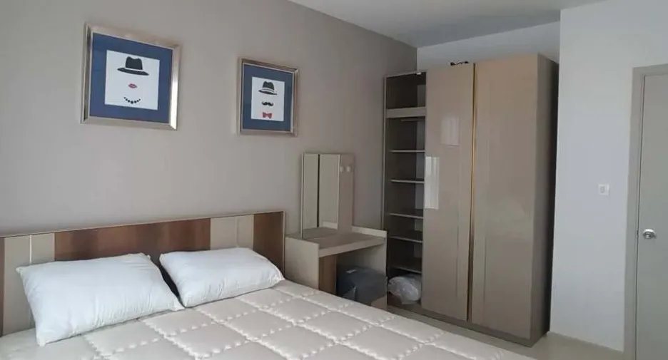 Condo en alquiler de 1 habitaciones en Khlong Toei, Bangkok