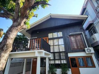 出租 3 卧室 独立屋 在 Din Daeng, 曼谷