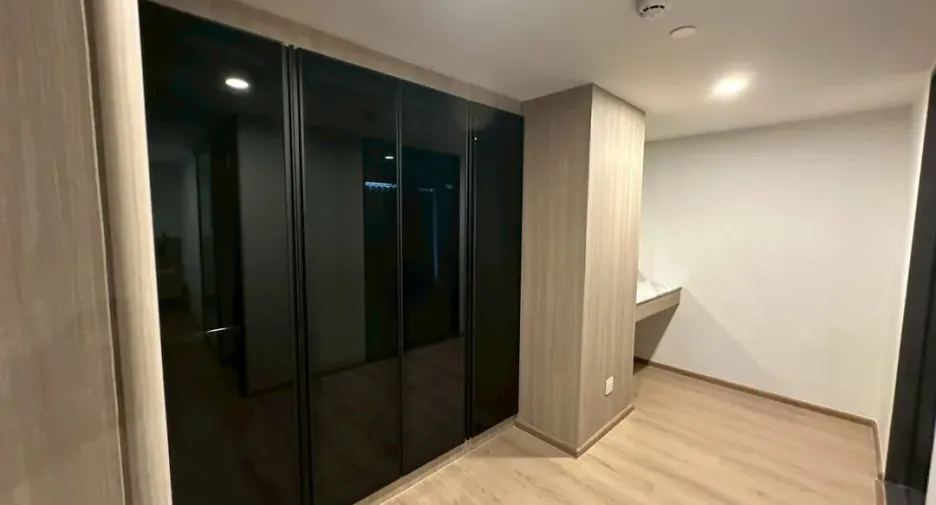 ให้เช่า 3 ห้องนอน คอนโด ใน คลองเตย, กรุงเทพฯ