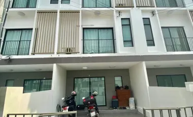 ให้เช่า 3 ห้องนอน บ้านเดี่ยว ใน สะพานสูง, กรุงเทพฯ