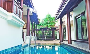 出租 4 卧室 独立屋 在 Khlong Toei, 曼谷