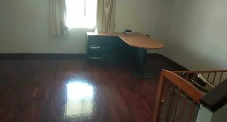 For rent 3 bedrooms townhouse in Lat Phrao, Bangkok