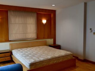 出租 3 卧室 联排别墅 在 Phaya Thai, 曼谷