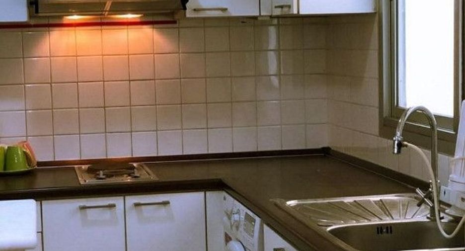 For rent 3 bedrooms condo in Watthana, Bangkok