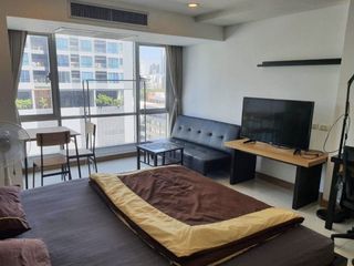 Condo en alquiler de estudio en Khlong Toei, Bangkok