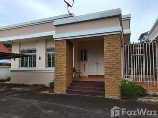 Casa en alquiler de 4 habitaciones en Mueang Samut Prakan, Samut Prakan