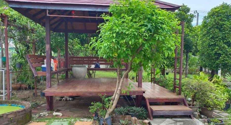 Аренда 4 спальни дом в Mueang Samut Prakan, Самутпракан