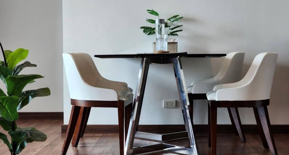 For rent 2 bedrooms condo in Bang Sue, Bangkok