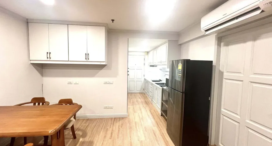 For rent 1 bed condo in Bang Rak, Bangkok