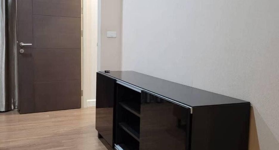 Reihenhaus zur Miete mit 3 Zimmer in Khlong Toei, Bangkok