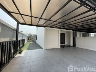 Haus zur Miete mit 3 Zimmer in Khan Na Yao, Bangkok